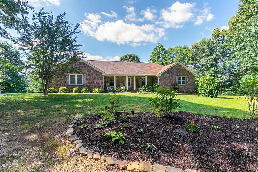 5295 Ozora Church Rd., Loganville, GA 30052