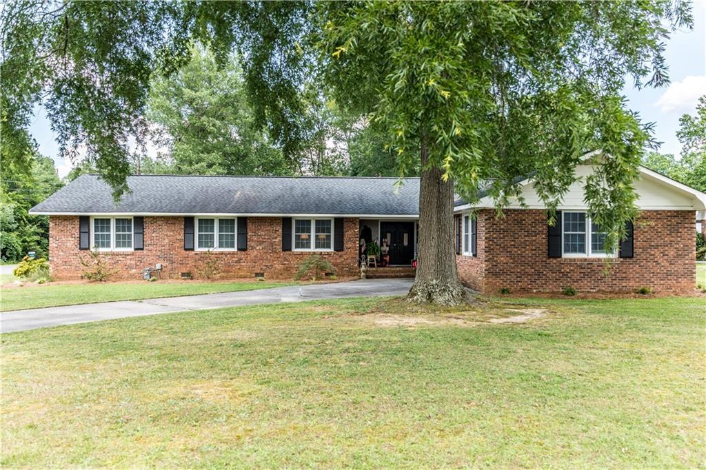 101 E Creekview Dr., Rome, GA 30165