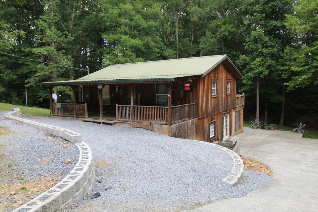 2318 Chatsworth Hwy., Calhoun, GA 30703