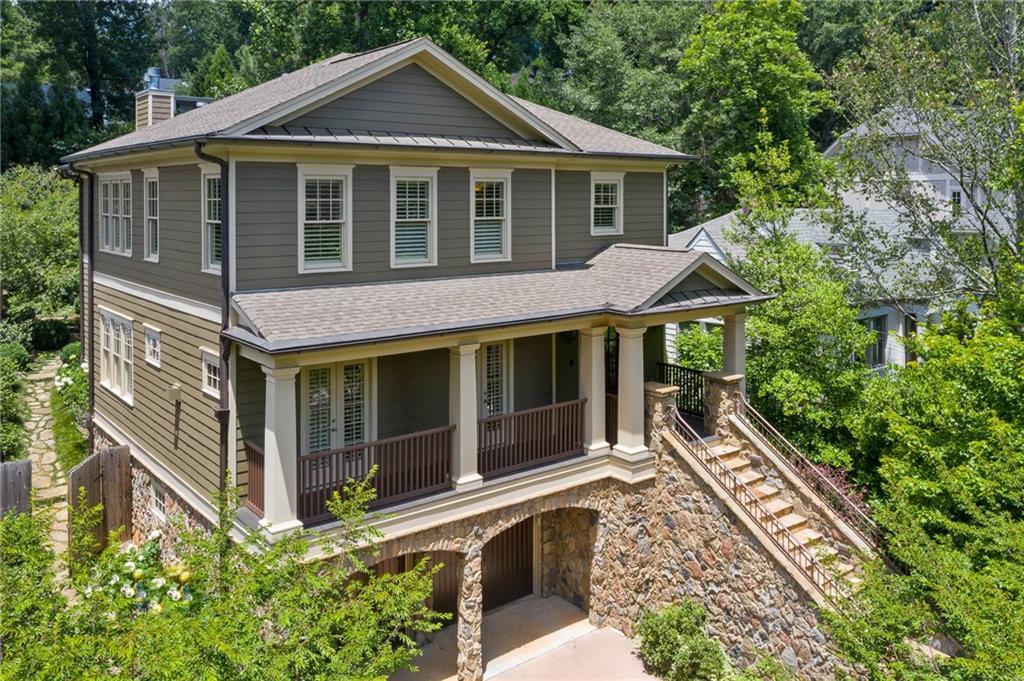 876 Brookridge Dr., Atlanta, GA 30306
