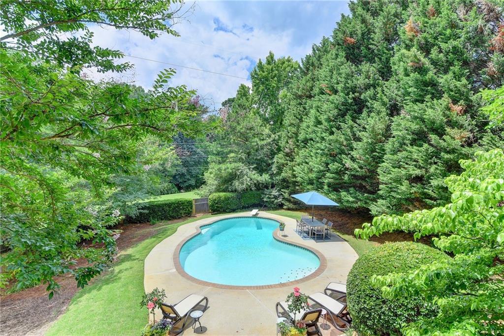 315 Petersford Way, Alpharetta, GA 30004