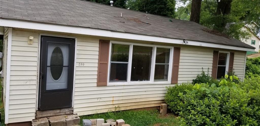 299 Creighton Ave., Scottdale, GA 30079