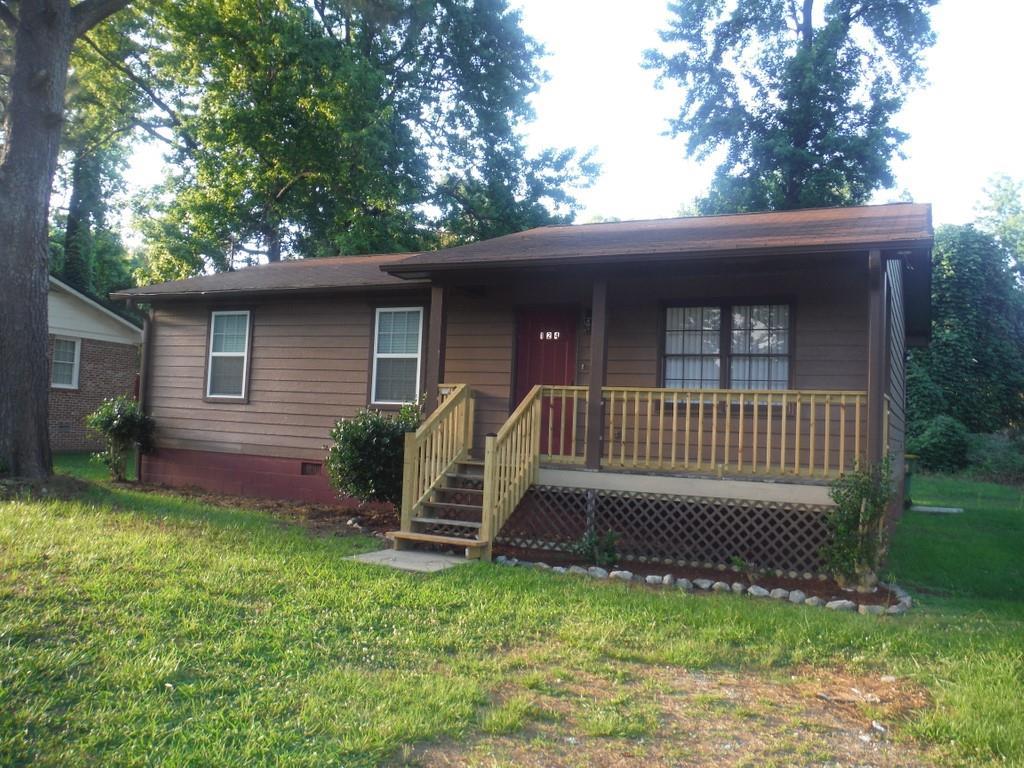 124 Lily Dr., Winder, GA 30680