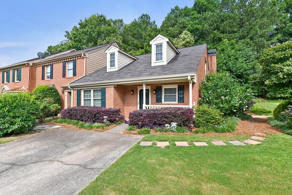 565 Towergate Pl., Sandy Springs, GA 30350