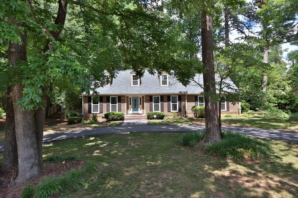 1495 Longwood Dr., Marietta, GA 30008