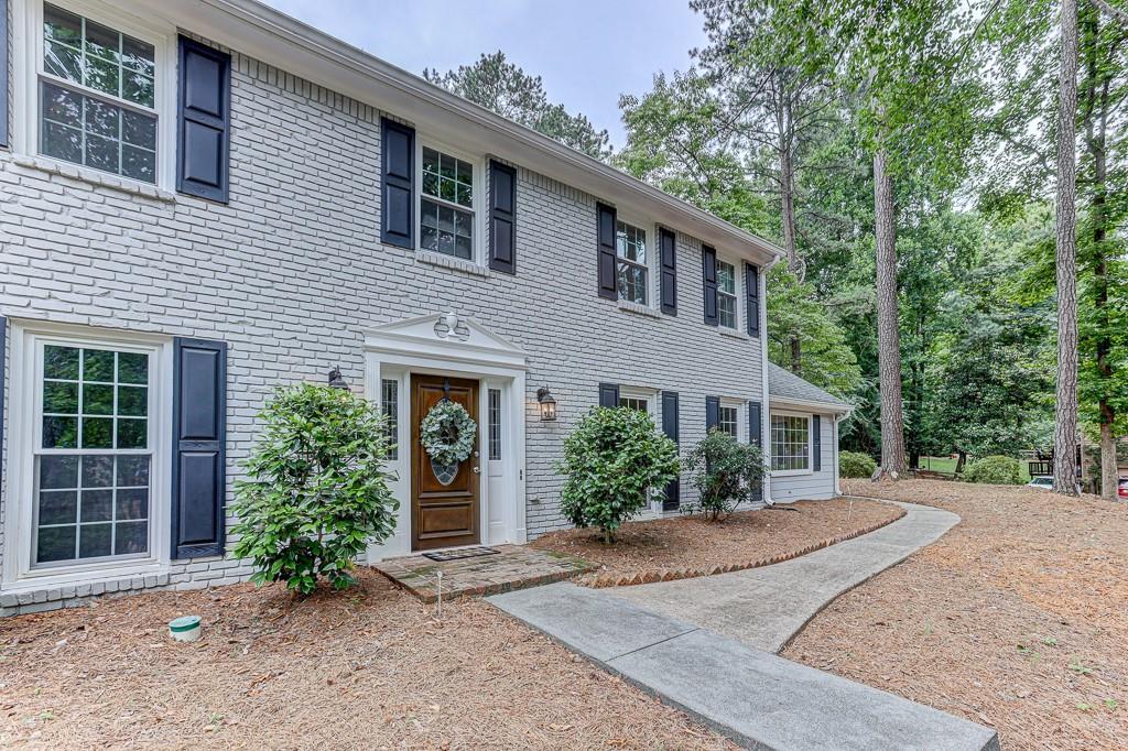 2747 Chimney Springs Dr., Marietta, GA 30062
