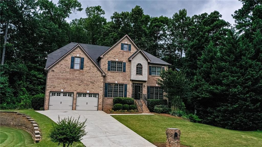 669 Braidwood Dr., Acworth, GA 30101