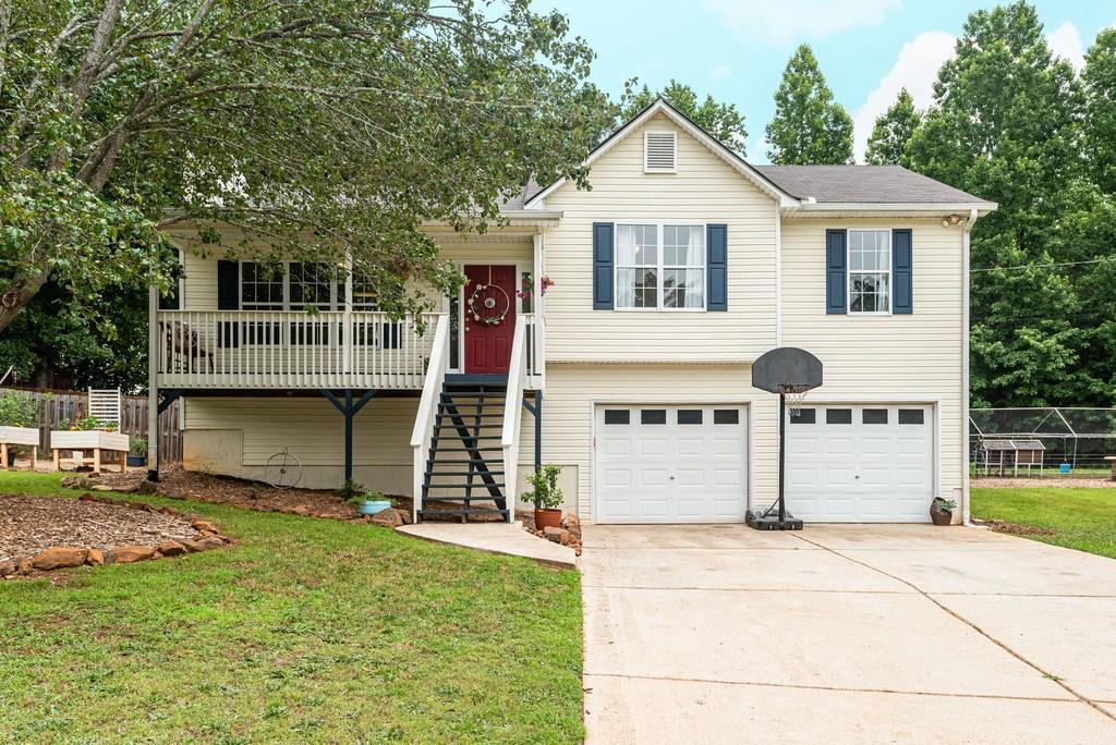 406 Woodbridge Dr., Dallas, GA 30157
