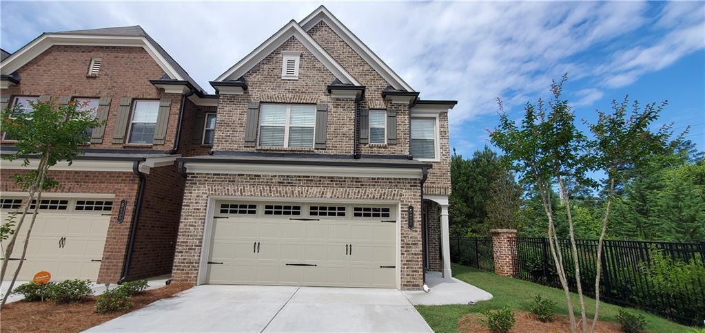 522 Braemore Mill Dr., Lawrenceville, GA 30044