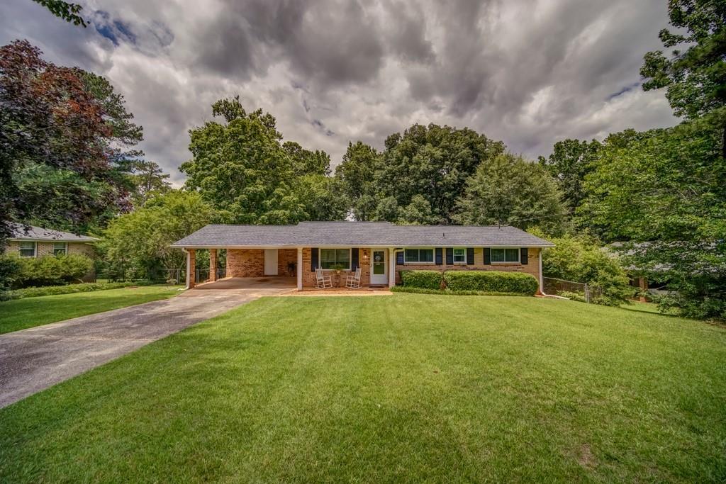 6366 Pine Frost Dr., Douglasville, GA 30135