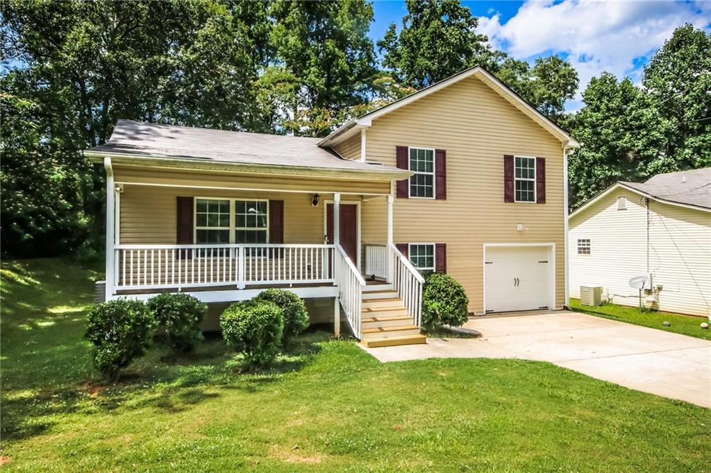 928 Elm Dr., Monroe, GA 30655