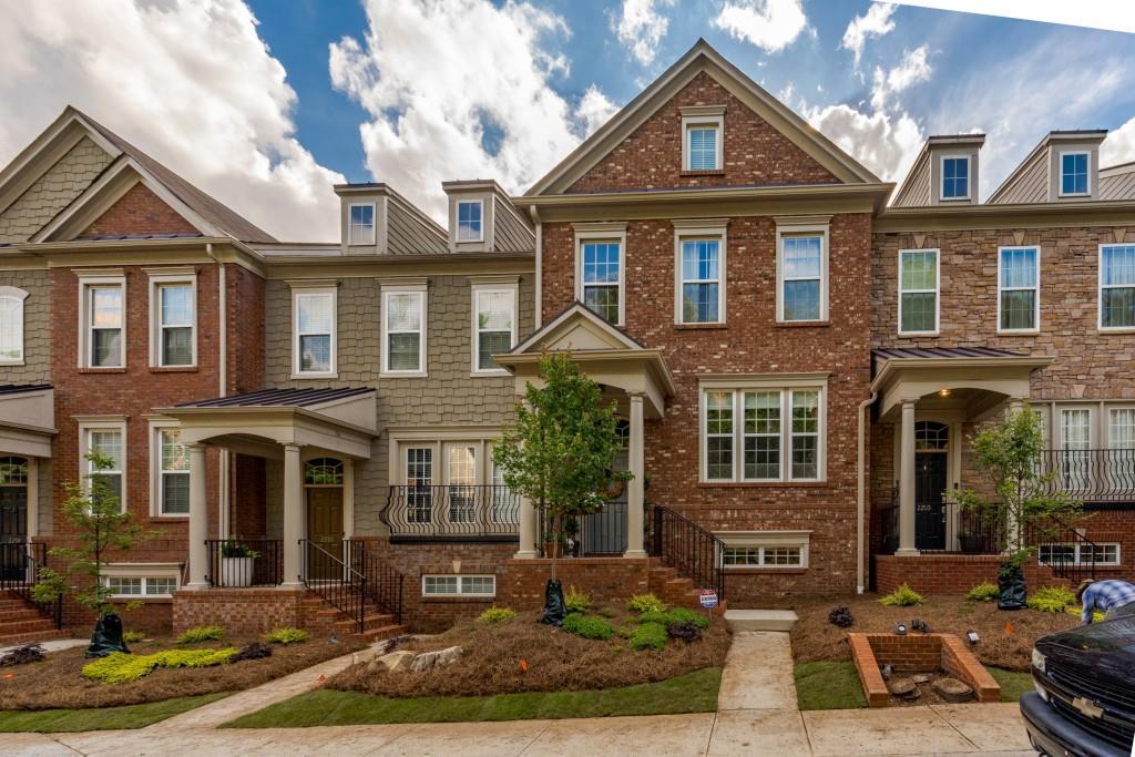 2288 Limehurst Dr., Brookhaven, GA 30319