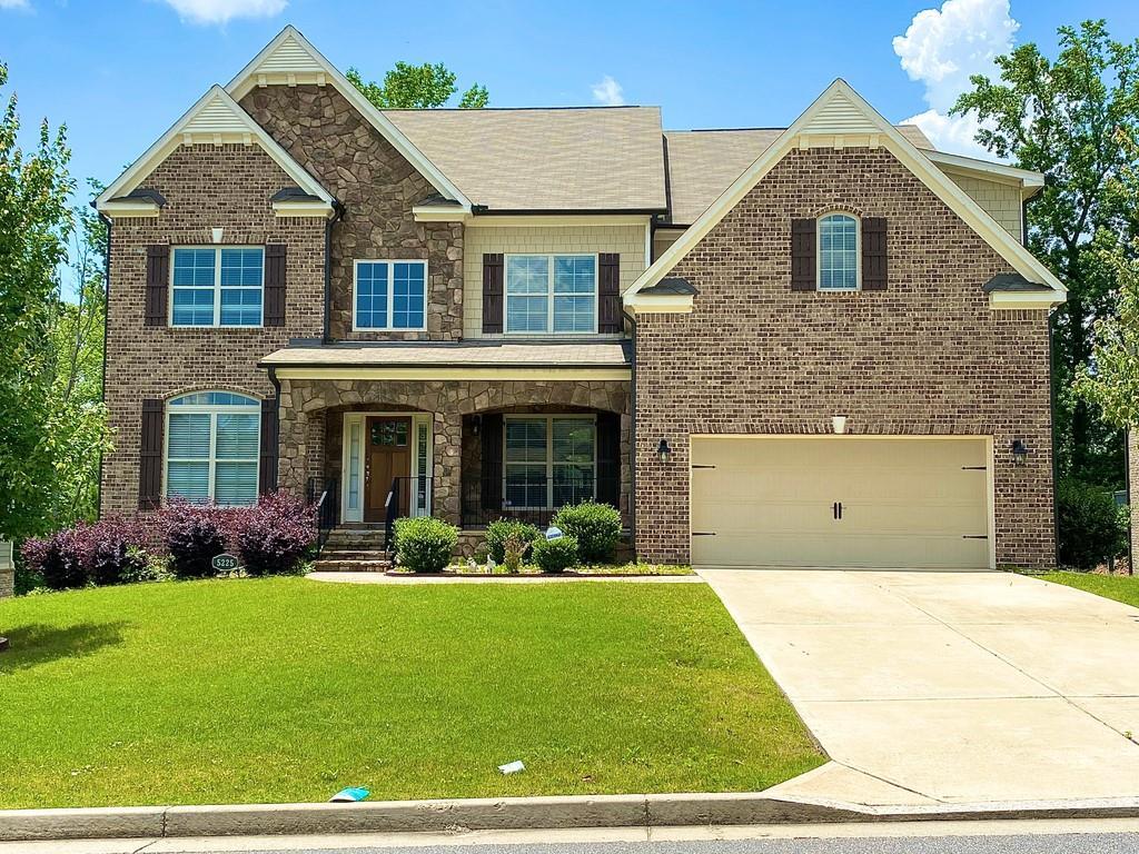 5225 Vendelay Ln., Cumming, GA 30040