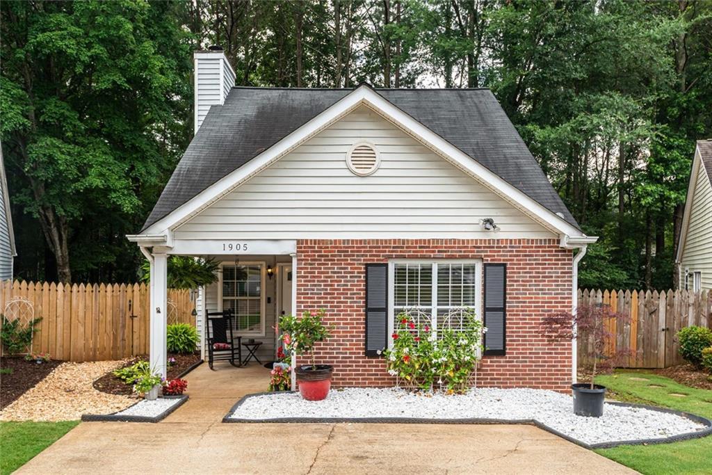 1905 Brittania Cir., Woodstock, GA 30188