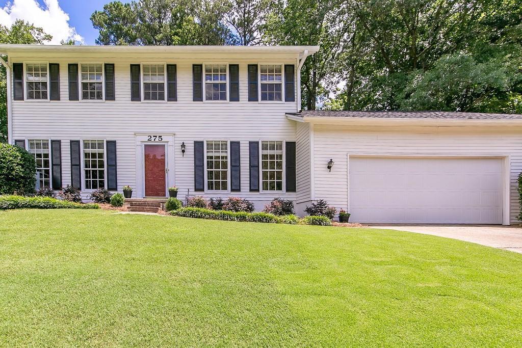 275 Barrington Dr., Roswell, GA 30076
