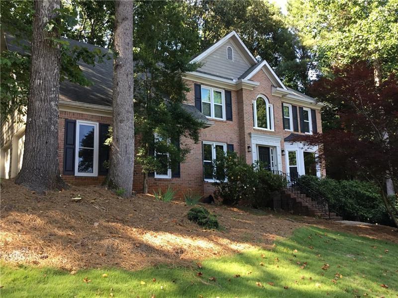 511 Deer Run Way, Woodstock, GA 30189