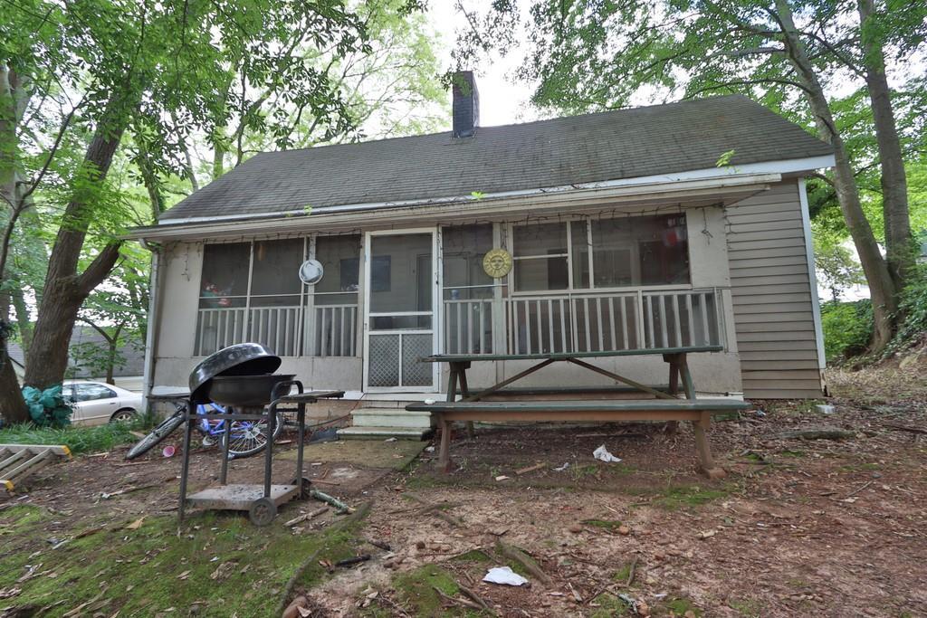 5 Waleska St., Canton, GA 30114