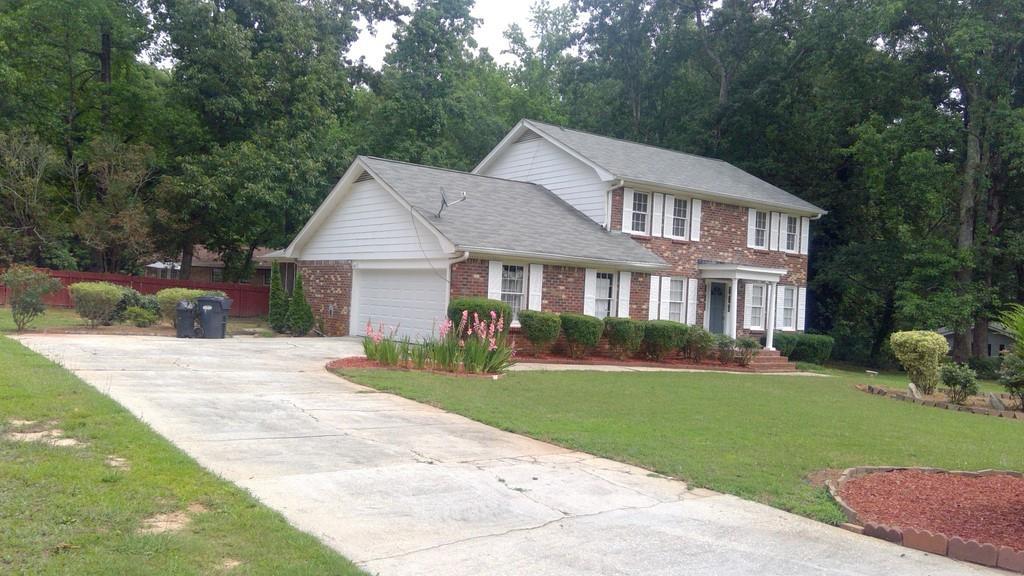 3418 SE Spring Creek Dr., Conyers, GA 30013