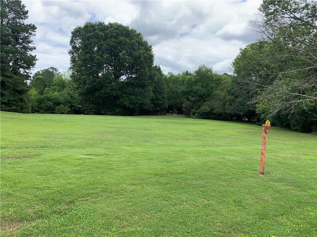 720 Club Ln., Marietta, GA 30067