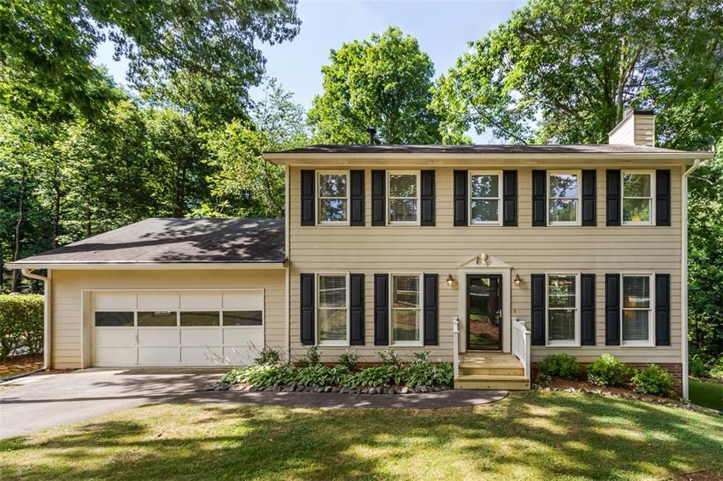 4140 W Cooper Lake Dr., Smyrna, GA 30082