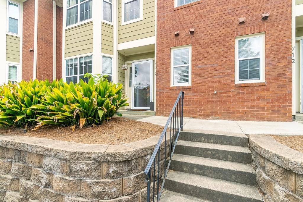 710 Mcgill Pl., Atlanta, GA 30312