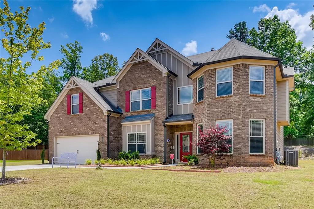 2052 Ash Rose Dr., Dacula, GA 30019