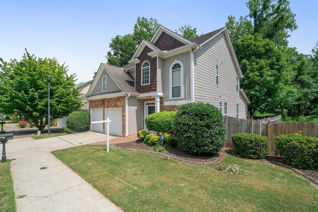 3562 Kensington Parc Cir., Avondale Estates, GA 30002
