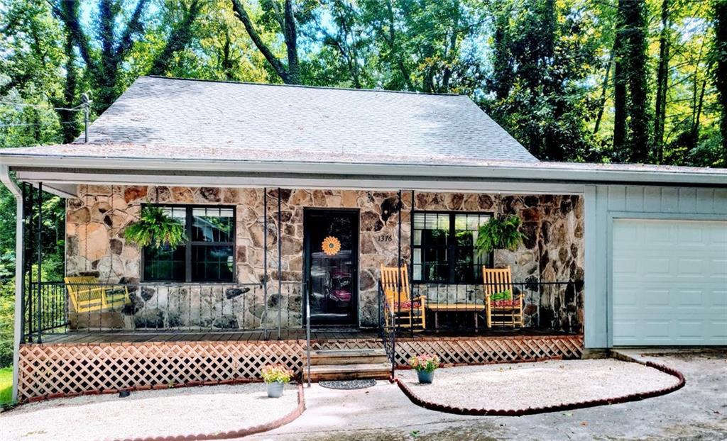 1376 Northwood Cir., Gainesville, GA 30501