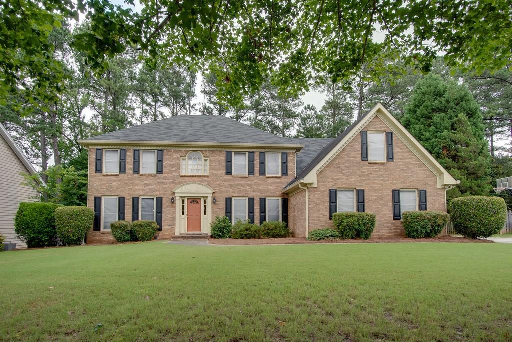 1690 Hickory Lake Dr., Snellville, GA 30078