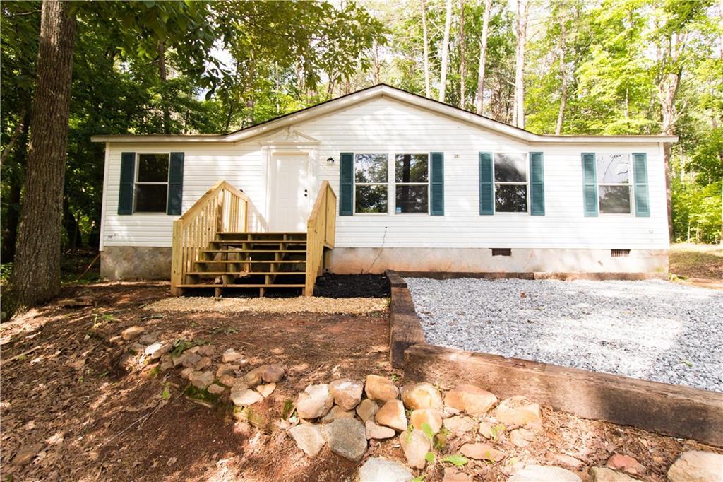 914 Jess Grizzle Rd., Dahlonega, GA 30533