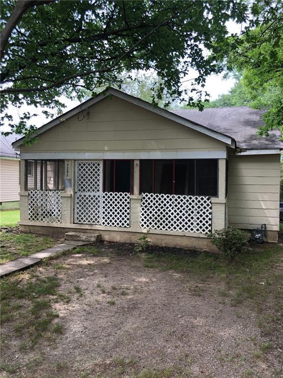 1295 Eubanks Ave., East Point, GA 30344