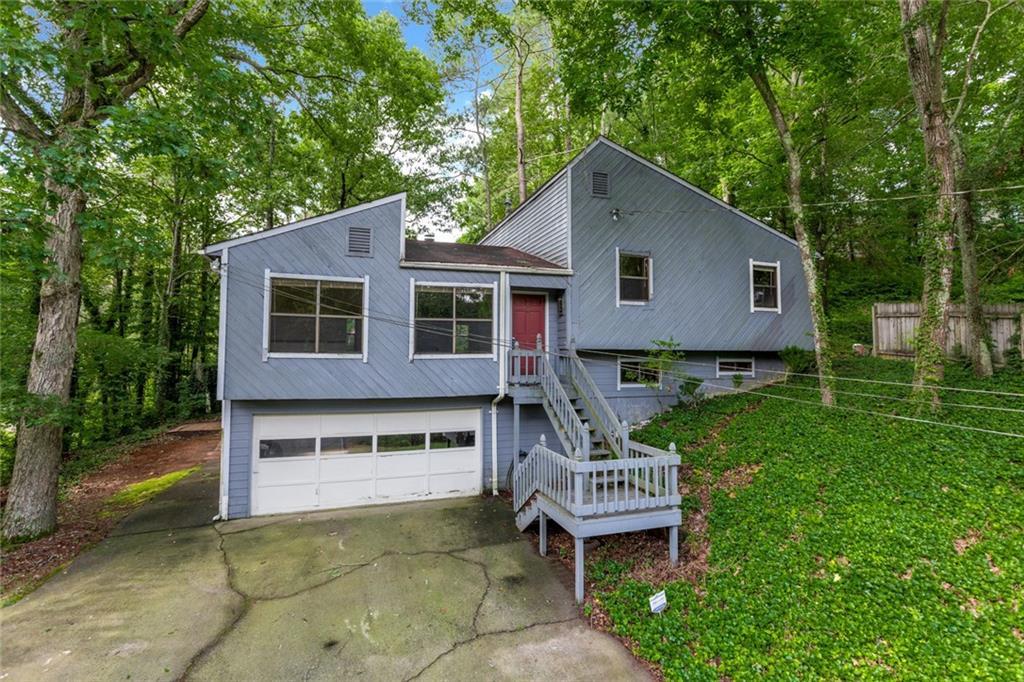 358 Shalloway Dr., Kennesaw, GA 30144