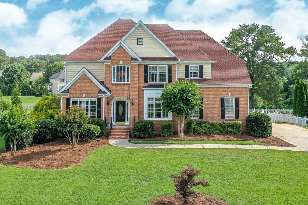267 Country Club Dr., Hiram, GA 30141