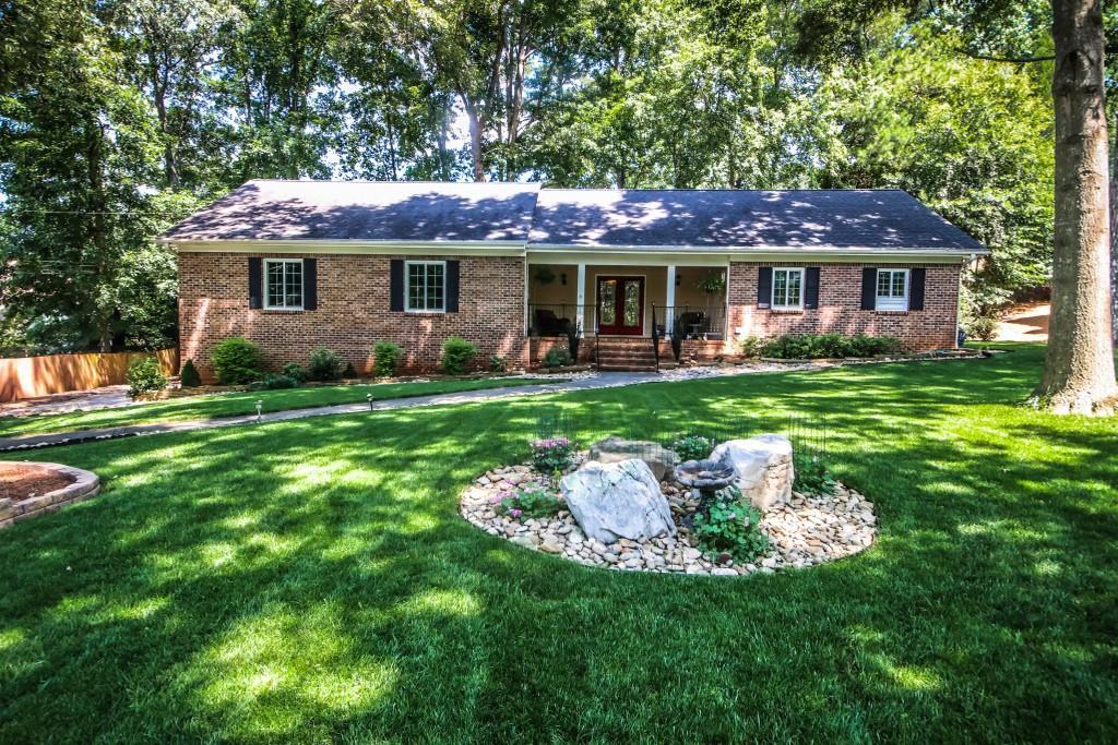 1551 Water Oak Ct., Suwanee, GA 30024