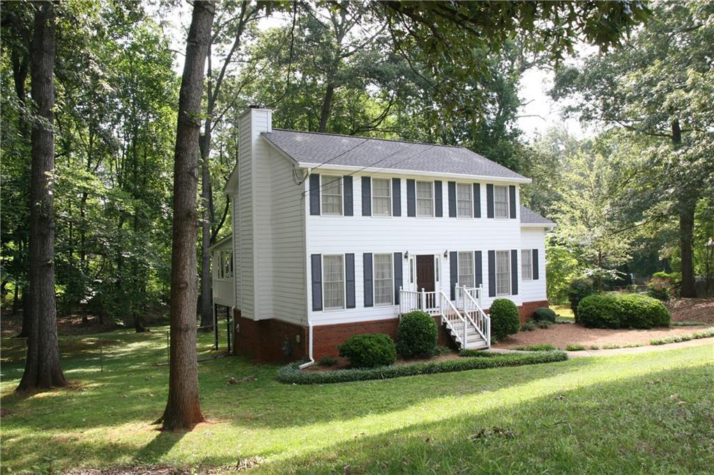 1536 Scholar Dr., Lawrenceville, GA 30044