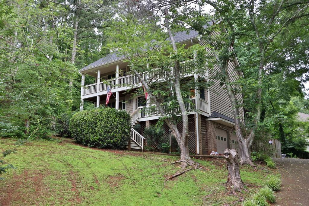 406 Kelly Cir., Woodstock, GA 30188