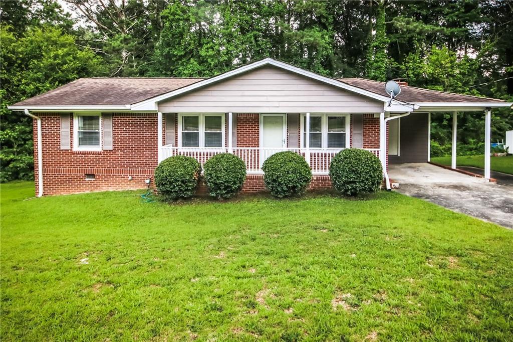 801 Larkin Ln., Mableton, GA 30126