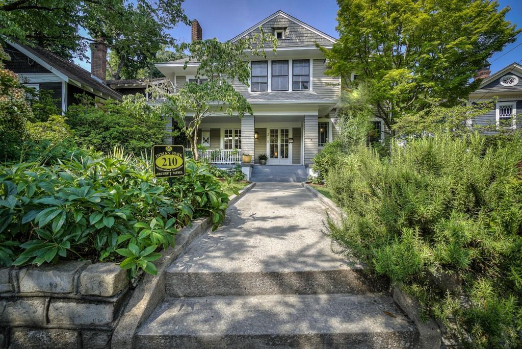 210 Hurt St., Atlanta, GA 30307