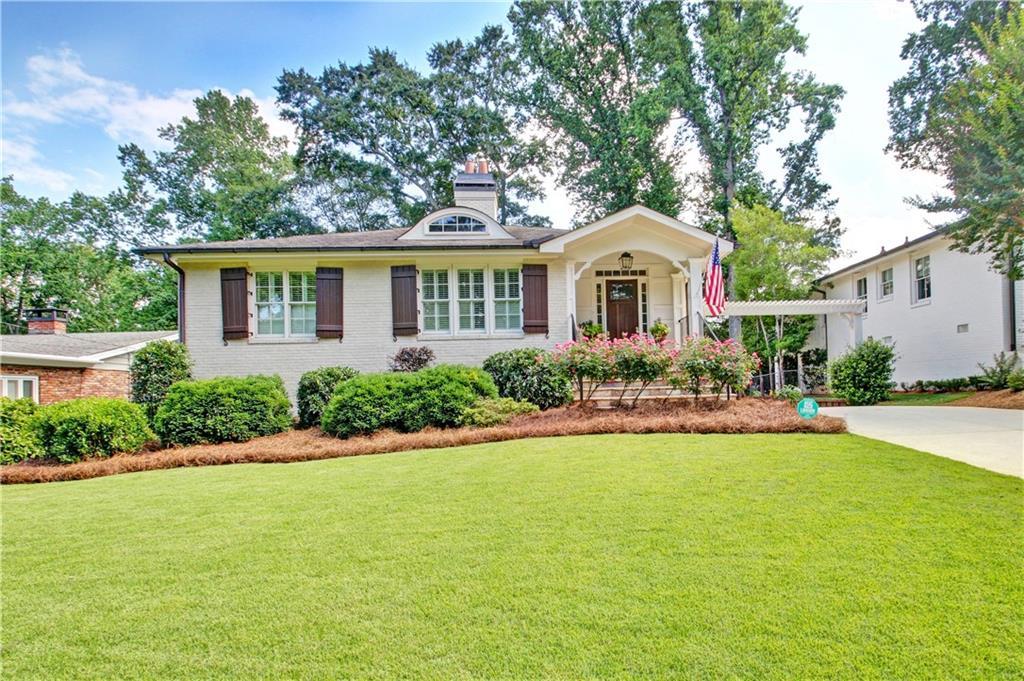 383 Meadowbrook Dr., Atlanta, GA 30342