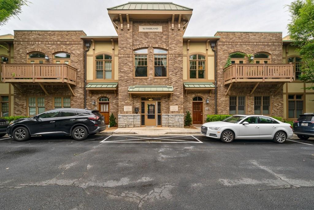 1872 Gordon Manor #208, Atlanta, GA 30307