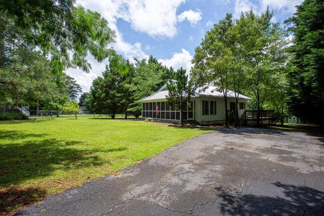 710 Mulberry Cir., Woodstock, GA 30189