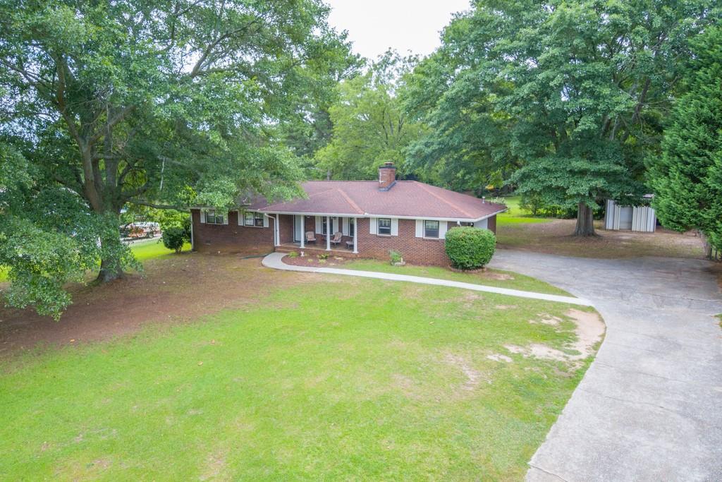 2672 Skyland Dr., Snellville, GA 30078