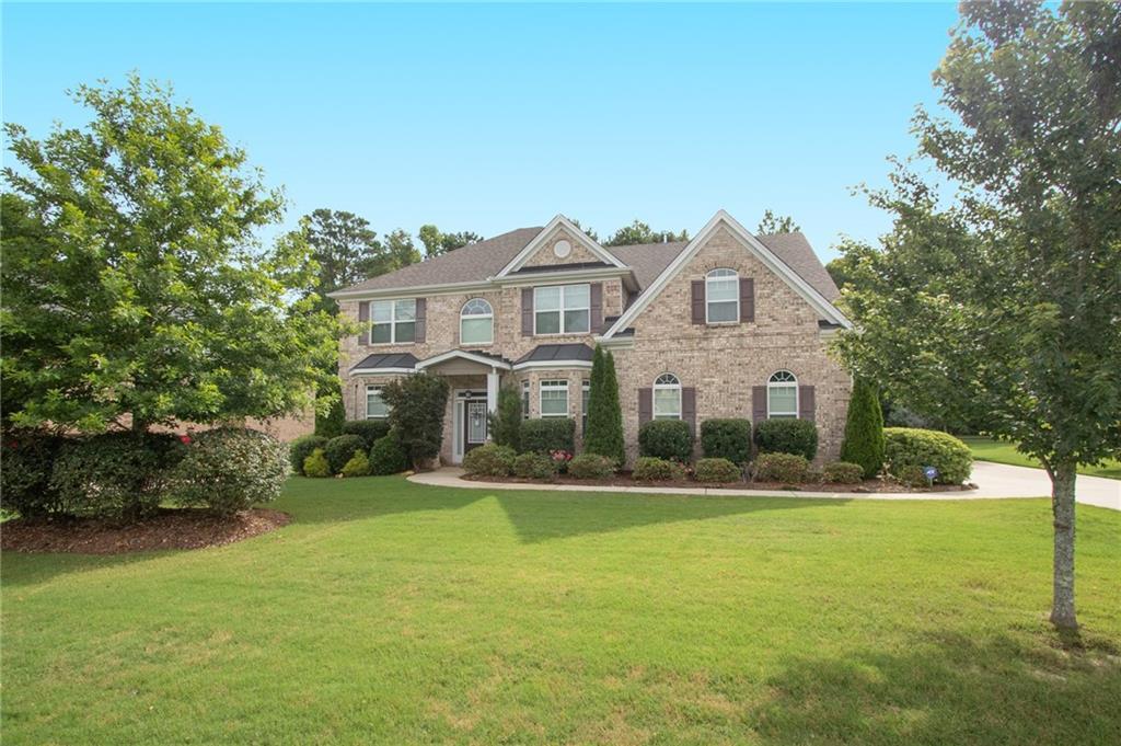1108 Eagles Brooke Dr., Locust Grove, GA 30248
