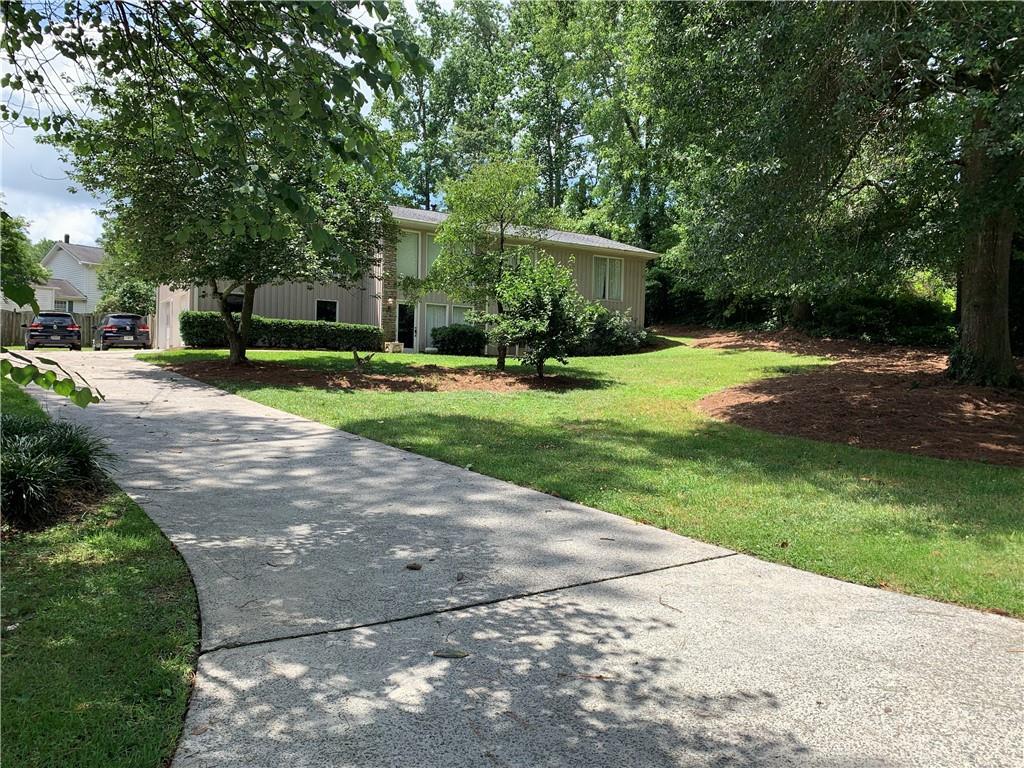 3712 Bittercreek Way, Lilburn, GA 30047