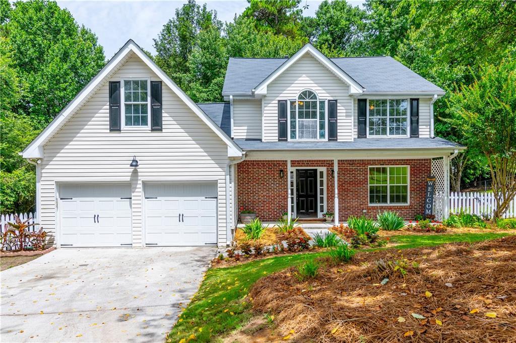 1220 Timber Walk Dr., Loganville, GA 30052
