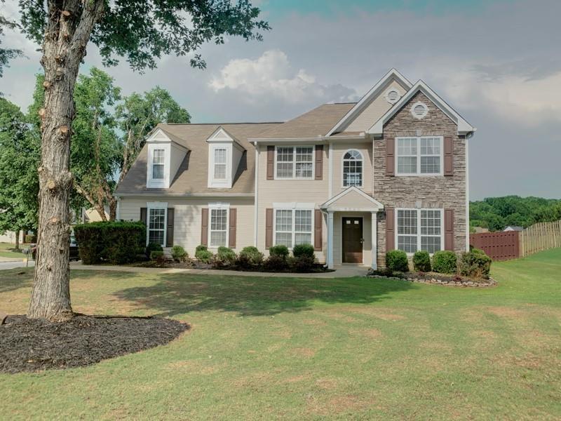 5060 Huntcrest Dr., Mableton, GA 30126