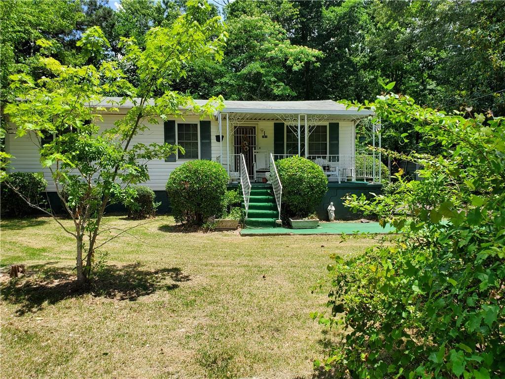 161 Circle Dr., Dacula, GA 30019