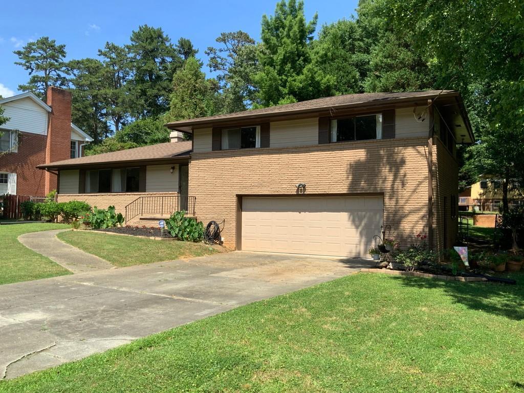 689 Huntington Pl., Marietta, GA 30067