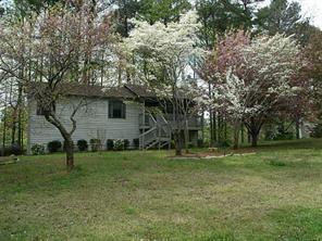 5517 Blackhawk Dr., Acworth, GA 30102