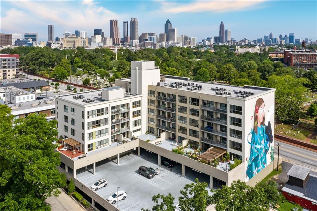 563 Memorial Dr. #404, Atlanta, GA 30312